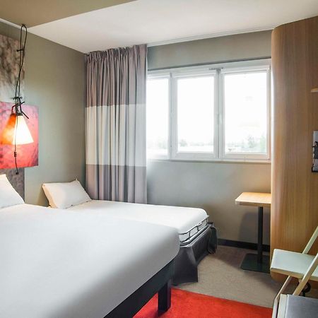 Ibis Tarbes Odos Hotel Buitenkant foto