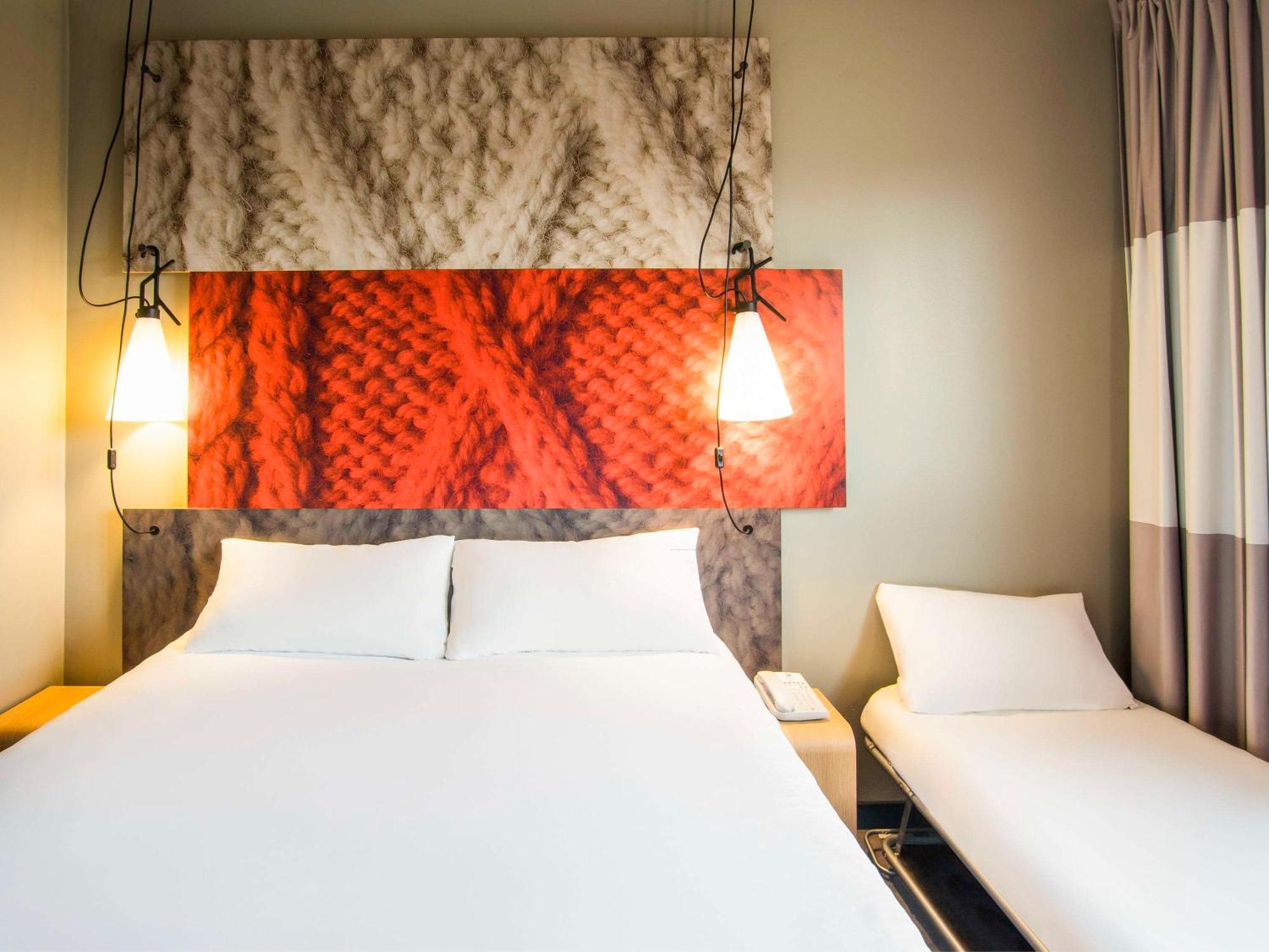 Ibis Tarbes Odos Hotel Buitenkant foto