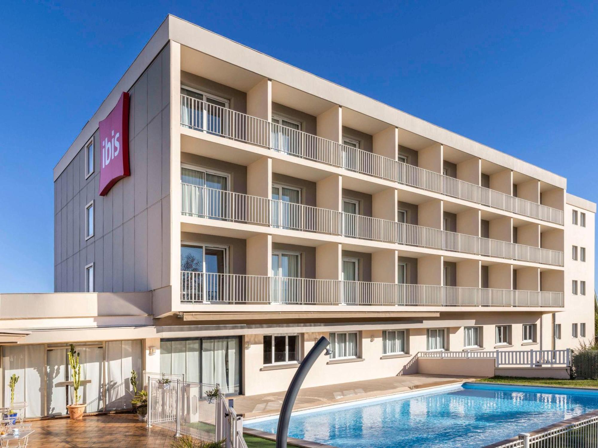 Ibis Tarbes Odos Hotel Buitenkant foto